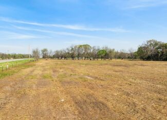 Peaceful 43± Acre Retreat Near Paris, TX