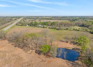 Peaceful 43± Acre Retreat Near Paris, TX