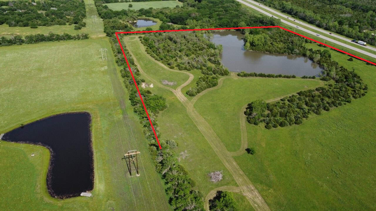 Exceptional 60-Acre Property Benton, KS