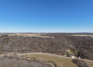 16.51 Acres, Mostly Wooded, Spring, Excellent Hunting SW Wisconsin