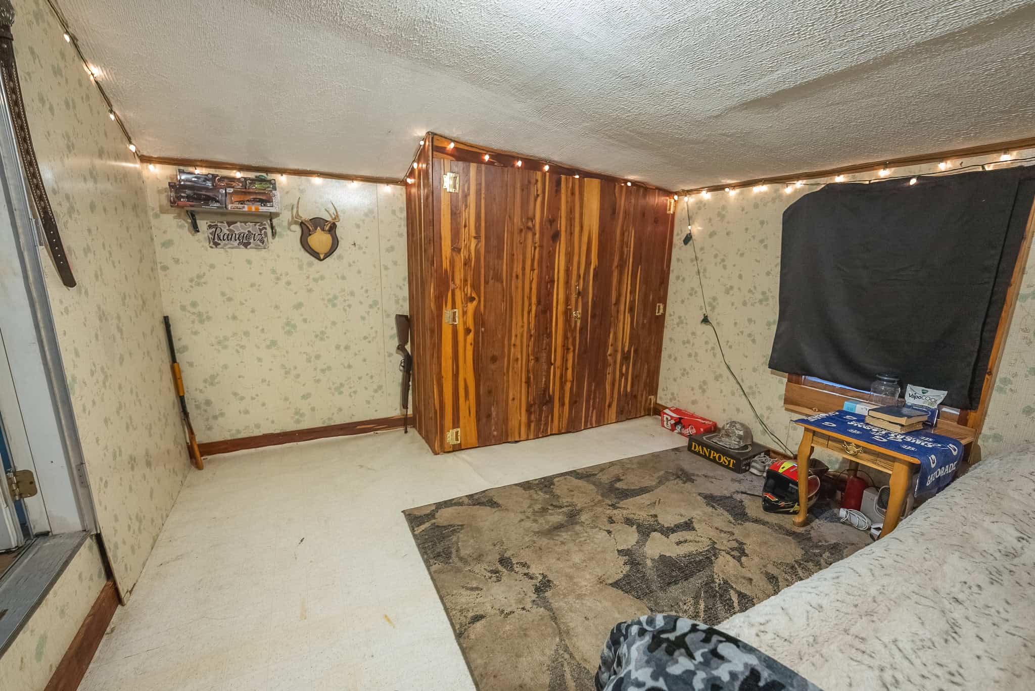 102.62 Unrestricted Acres with Farmhouse, Barn, Pond, Pasture, Timber, and East Tennessee Mountain Views in Hancock County