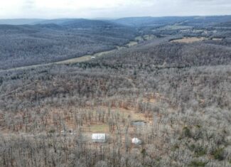 120+/- Acres Recreational Property For Sale in NWA