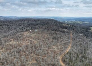 120+/- Acres Recreational Property For Sale in NWA