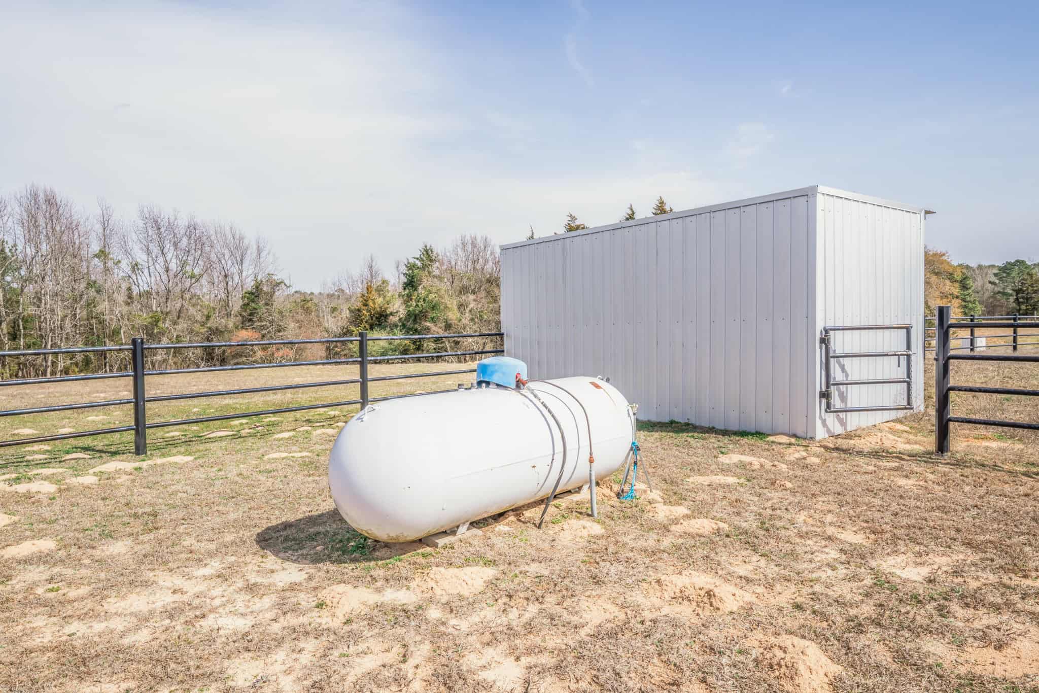 TexAz Ranch: 814-Acre Regenerative Legacy & Multi-Home Compound