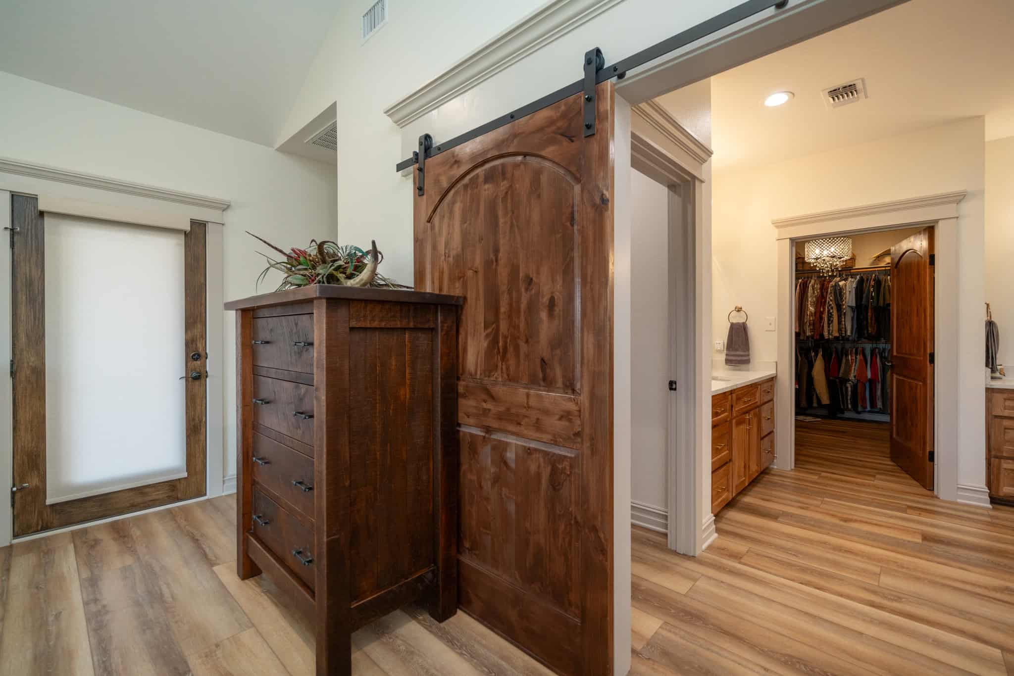 TexAz Ranch: 814-Acre Regenerative Legacy & Multi-Home Compound