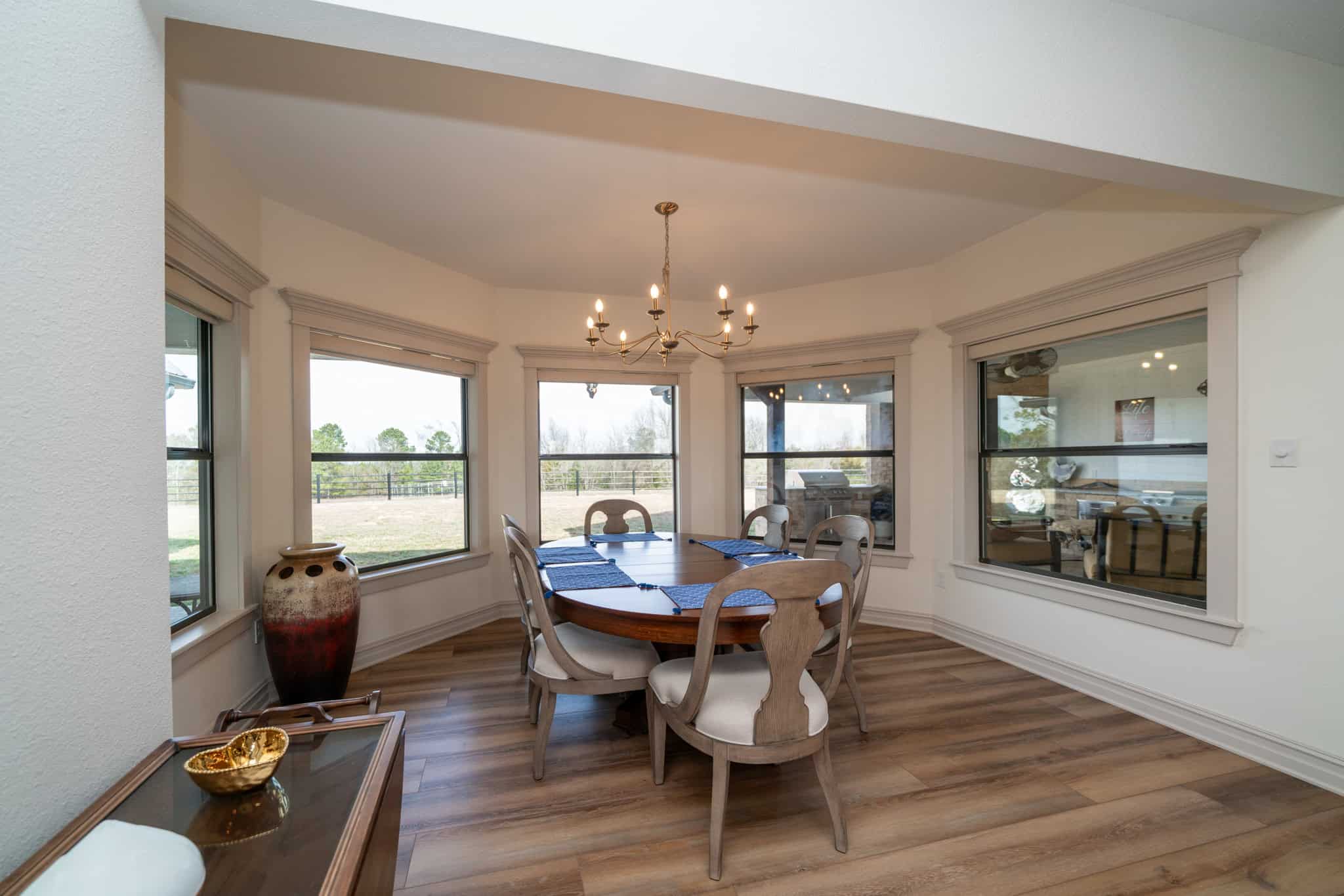 TexAz Ranch: 814-Acre Regenerative Legacy & Multi-Home Compound