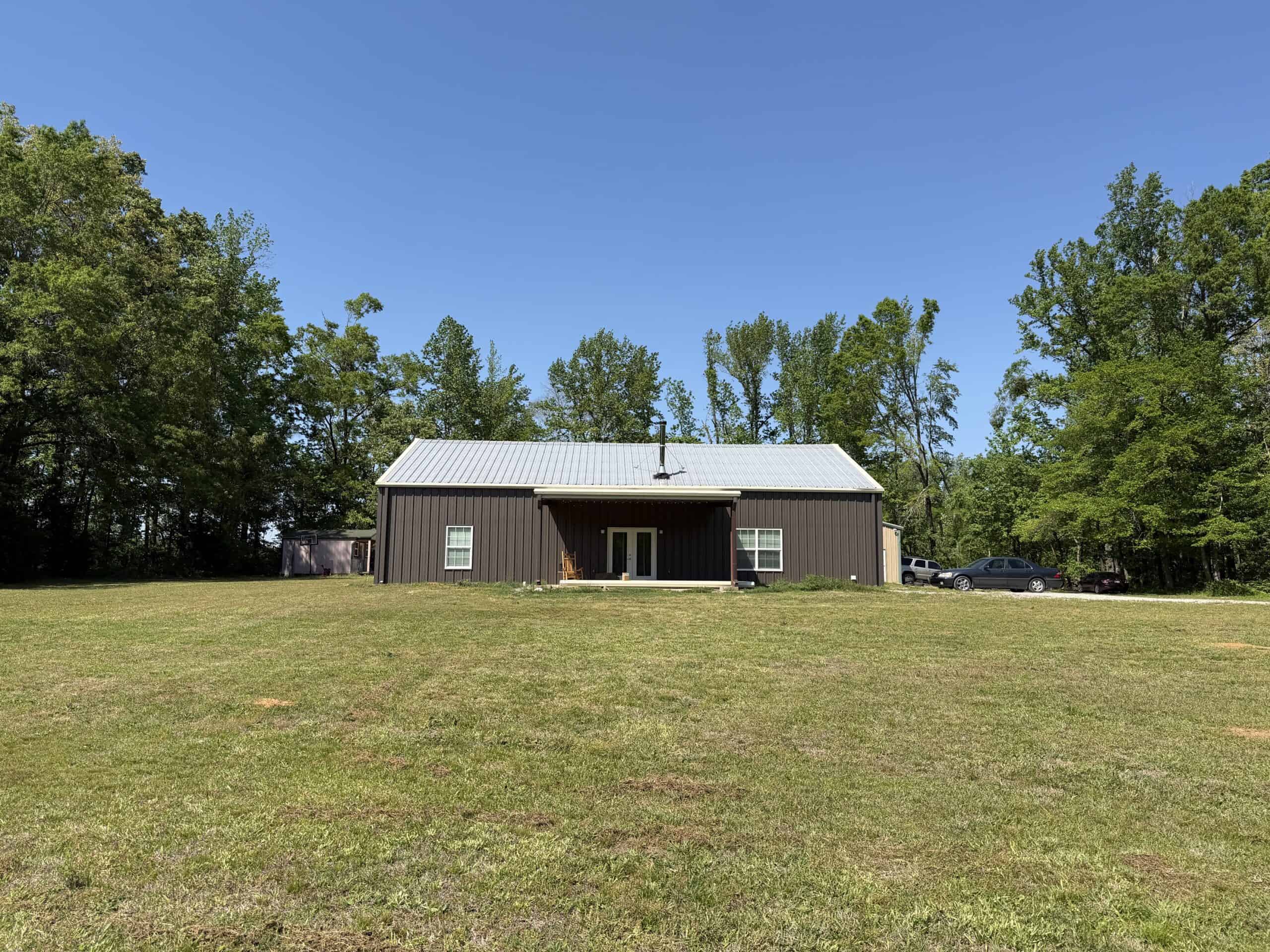 PRIVATE COUNTRY HOME FOR SALE IN TN 35 AC SHOP CREEK FIELDS