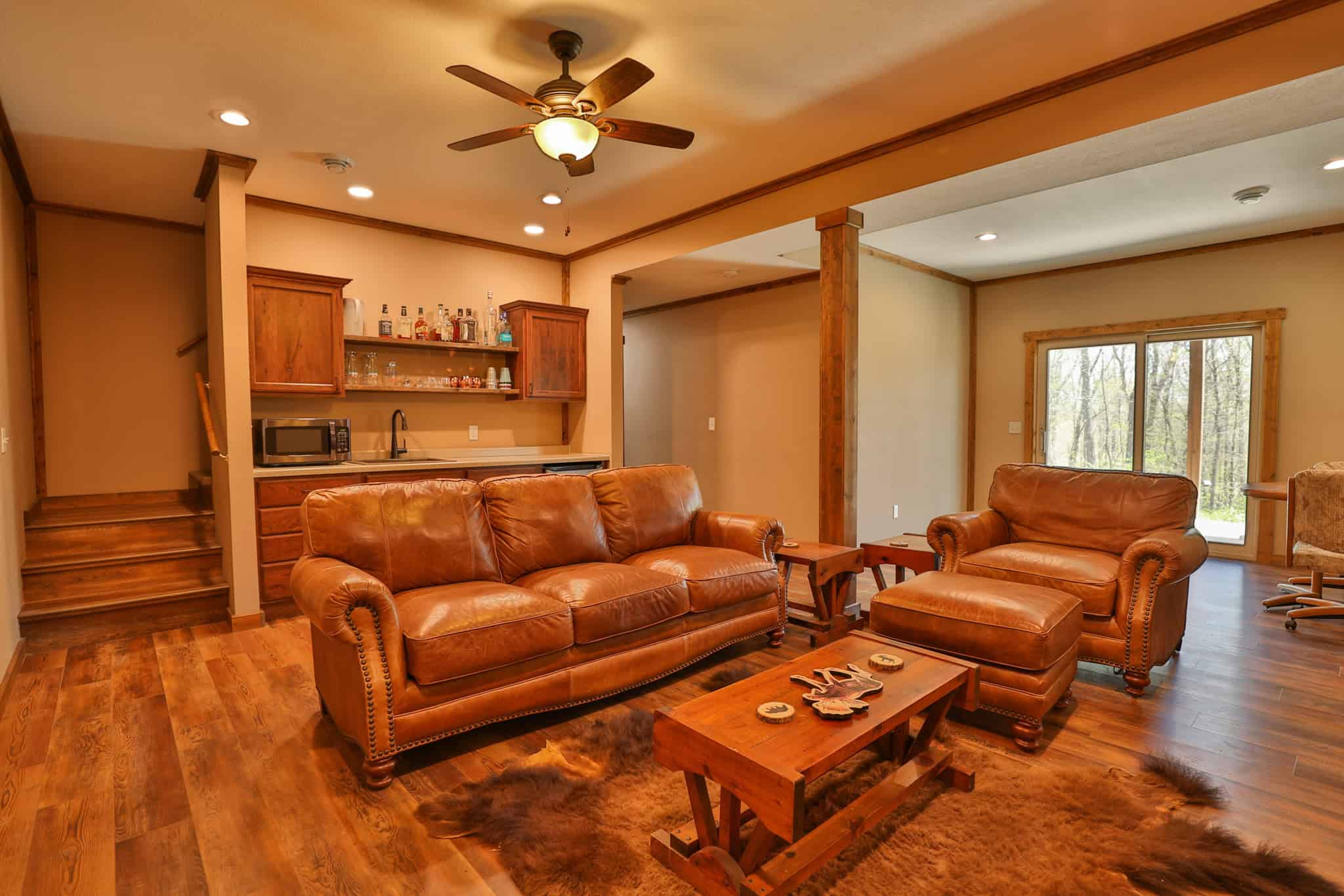 Bleck’s Booner Ridge Farm – 89+/- Acre World-Class Whitetail Sanctuary with Luxury Cabin in Boscobel