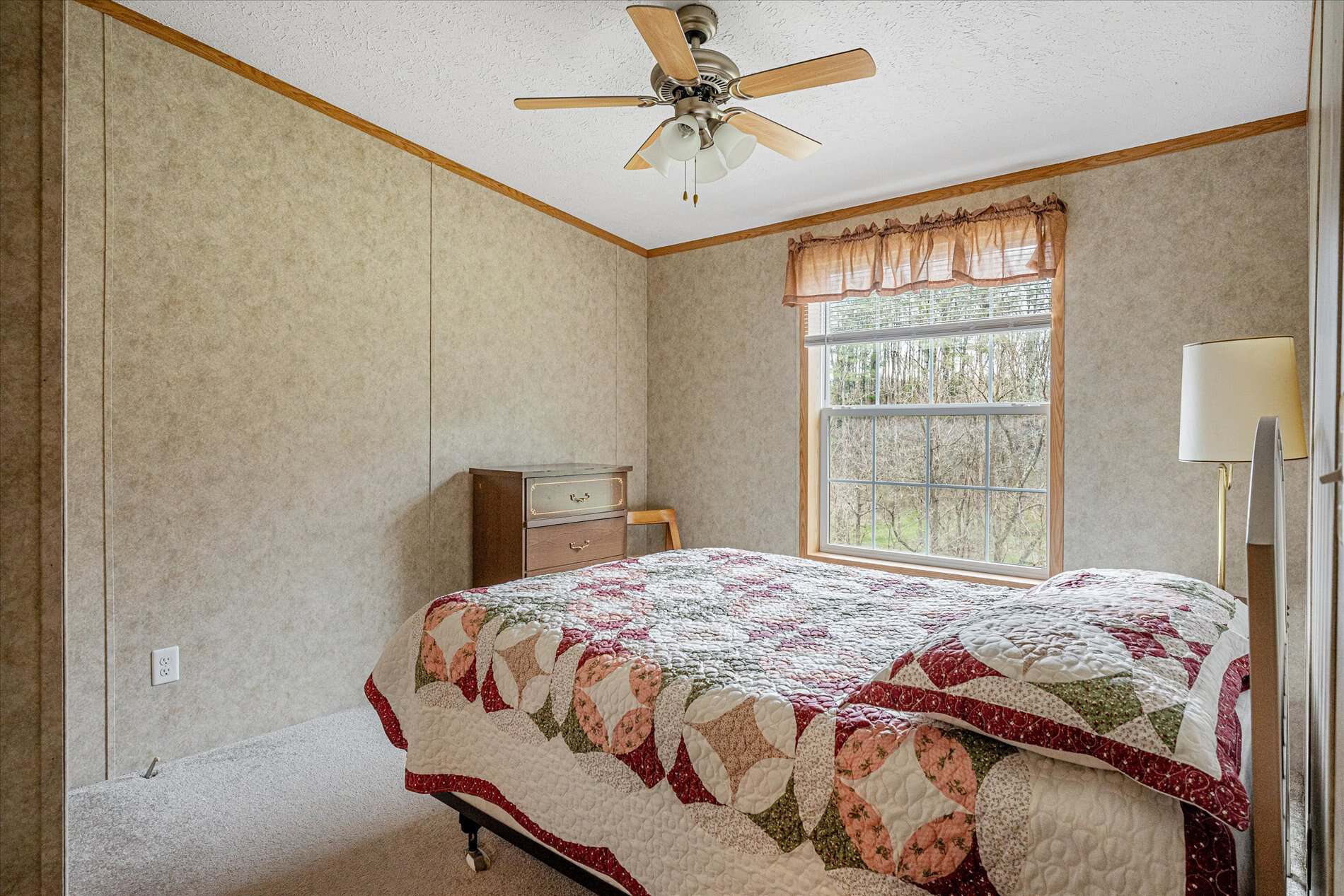 SW Wisconsin Country Home, 30.53 Wooded Acres (Driftless Region)