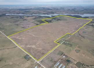 Southwest Iowa Income Producing Combination Farm