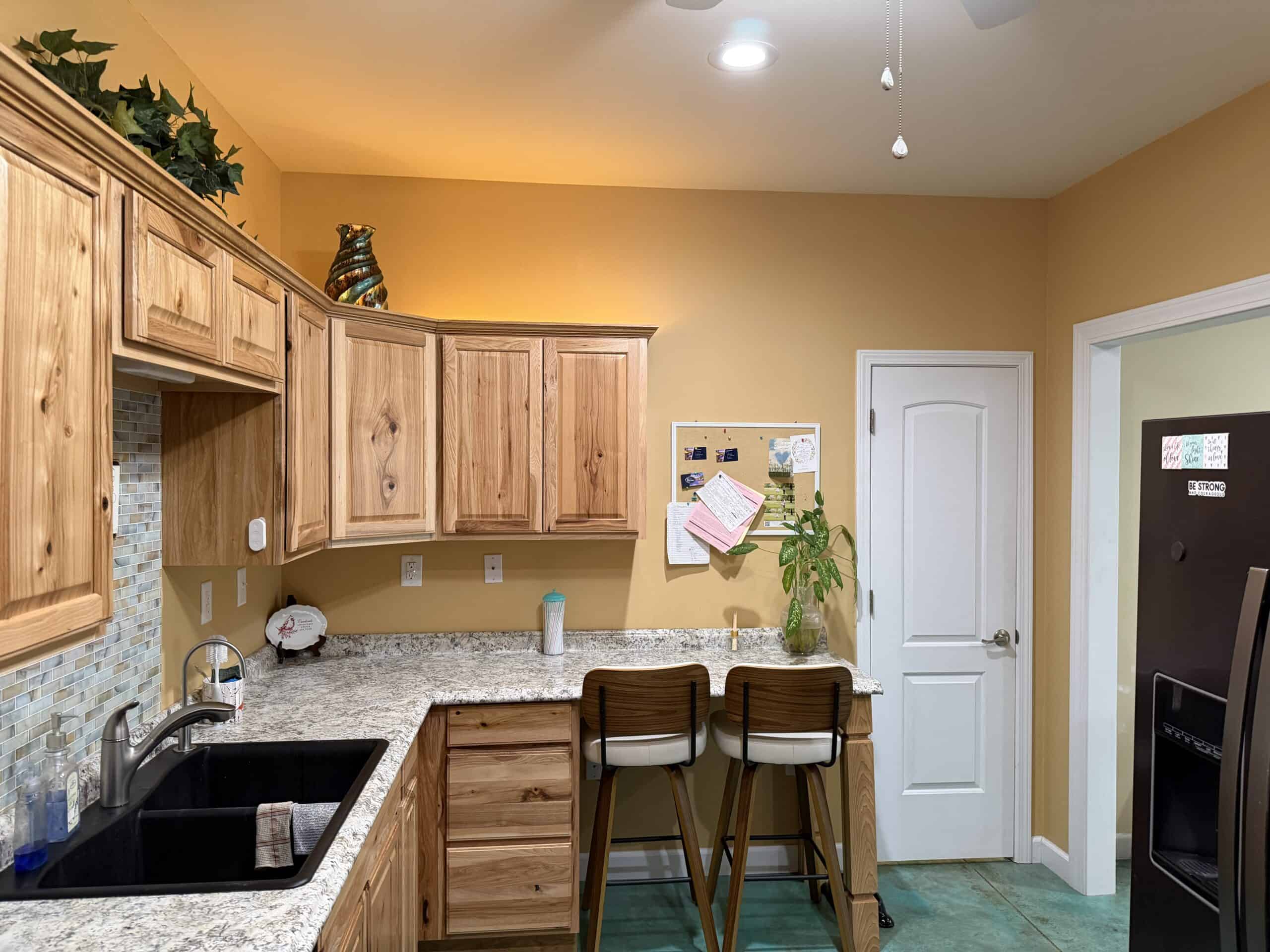 PRIVATE COUNTRY HOME FOR SALE IN TN 35 AC SHOP CREEK FIELDS