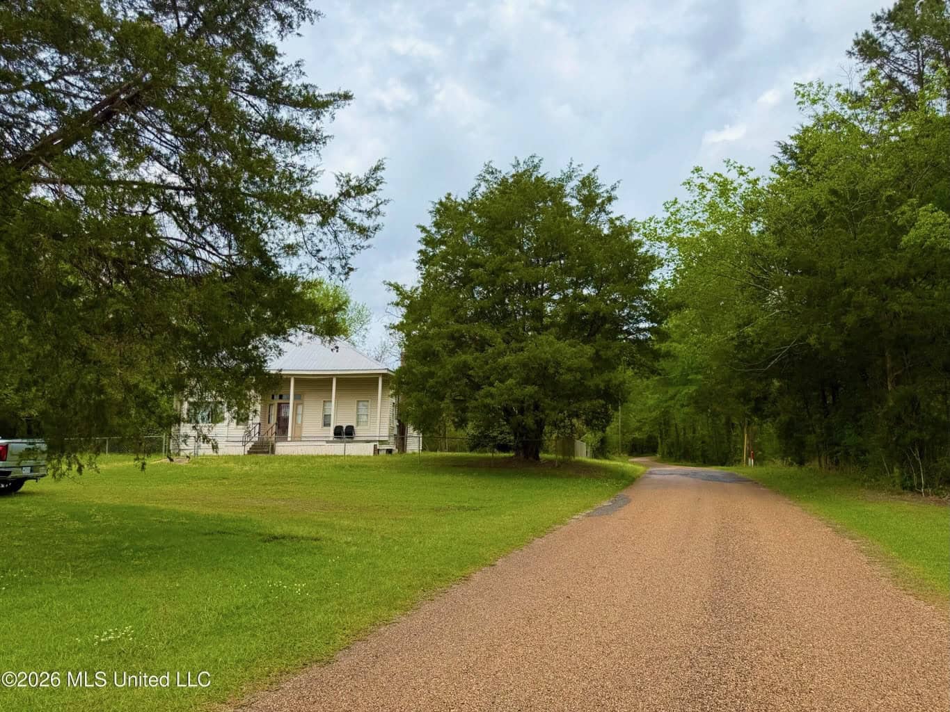 64+- Pastureland West Lincoln School Smithdale MS