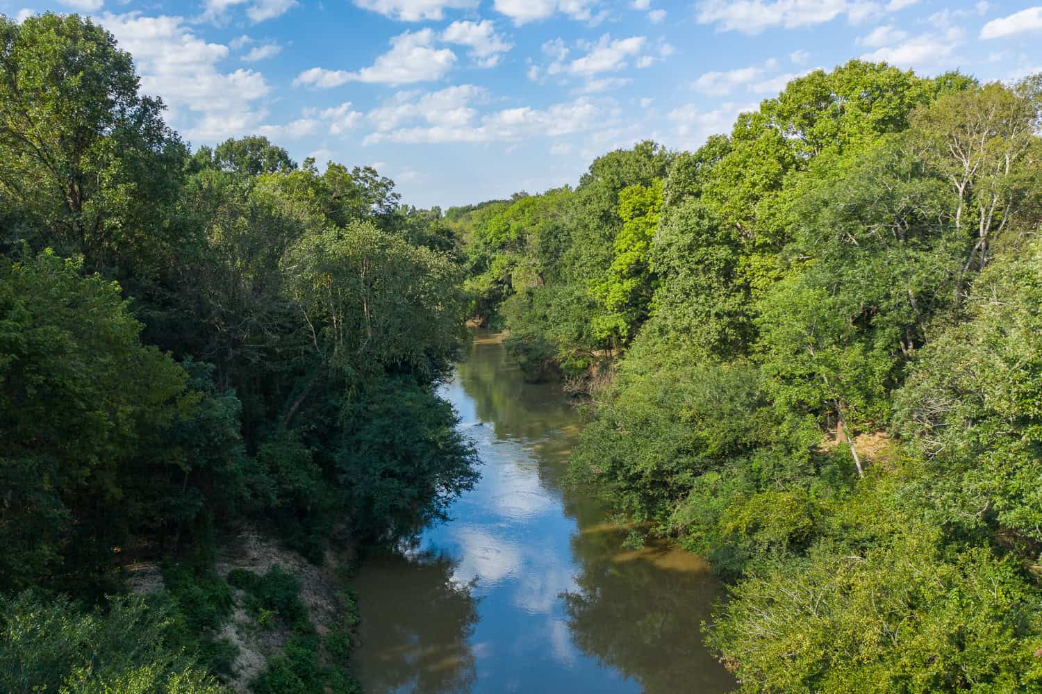 863-Acre Hunting Ranch on the Sabine River near Big Sandy TX