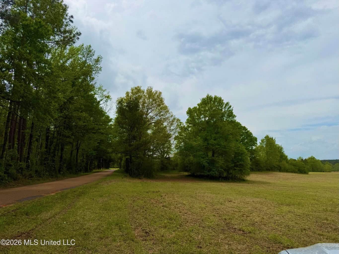 64+- Pastureland West Lincoln School Smithdale MS
