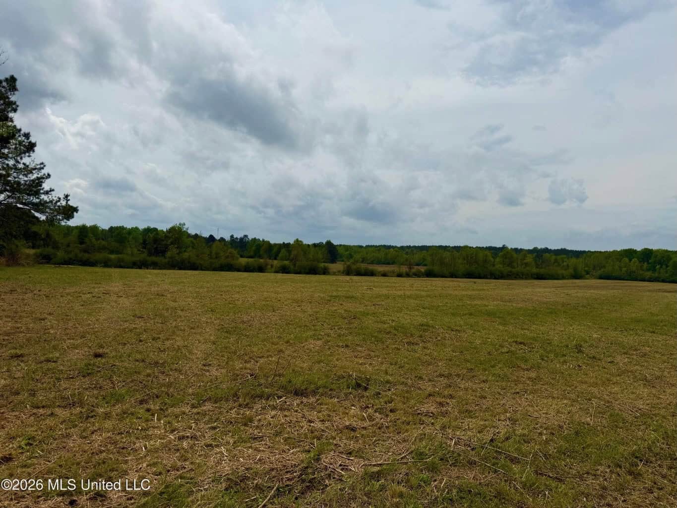 64+- Pastureland West Lincoln School Smithdale MS