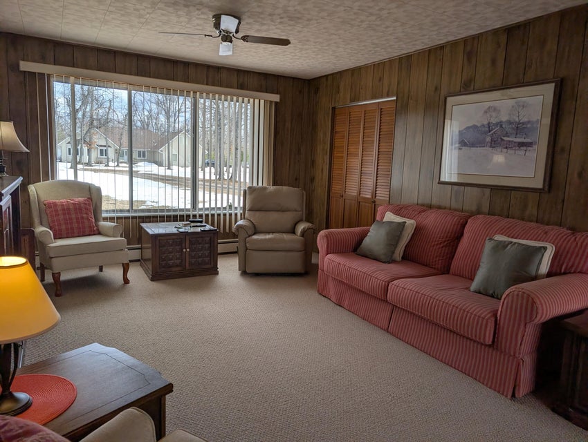 Canada Creek Ranch Home , Atlanta MI –  Private Hunting & Fishing Club
