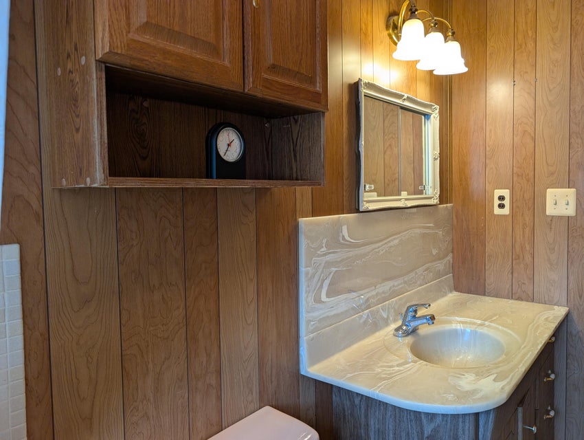 Canada Creek Ranch Home , Atlanta MI –  Private Hunting & Fishing Club