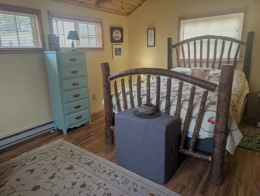 Northern MI 2-Bedroom Cabin in Canada Creek Ranch, Atlanta MI