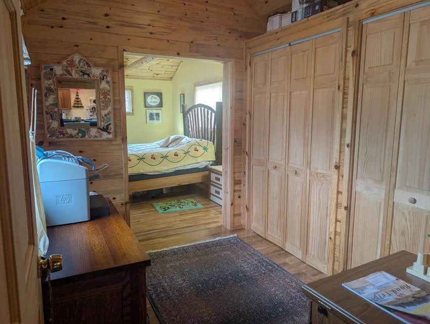 Northern MI 2-Bedroom Cabin in Canada Creek Ranch, Atlanta MI