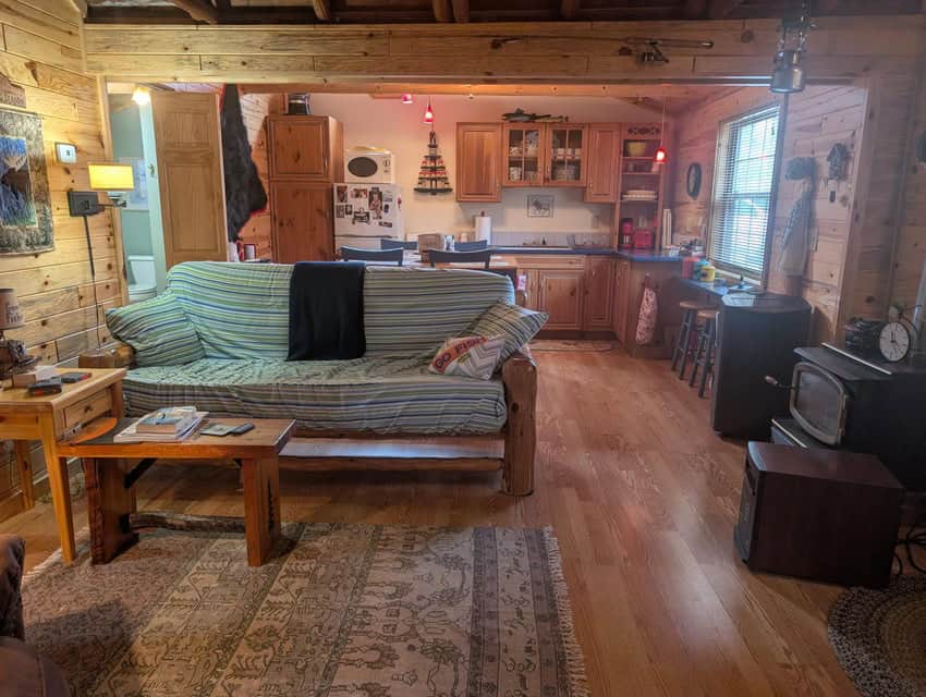 Northern MI 2-Bedroom Cabin in Canada Creek Ranch, Atlanta MI