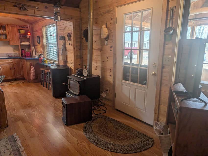 Northern MI 2-Bedroom Cabin in Canada Creek Ranch, Atlanta MI