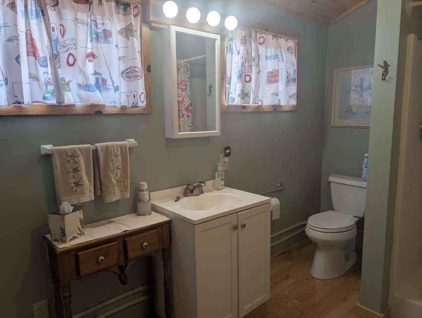 Northern MI 2-Bedroom Cabin in Canada Creek Ranch, Atlanta MI
