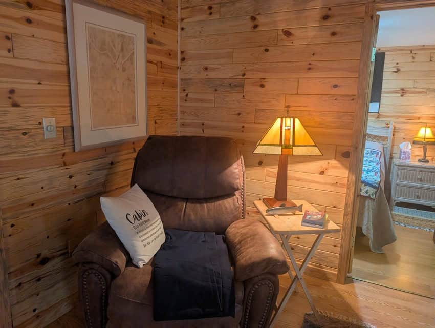 Northern MI 2-Bedroom Cabin in Canada Creek Ranch, Atlanta MI