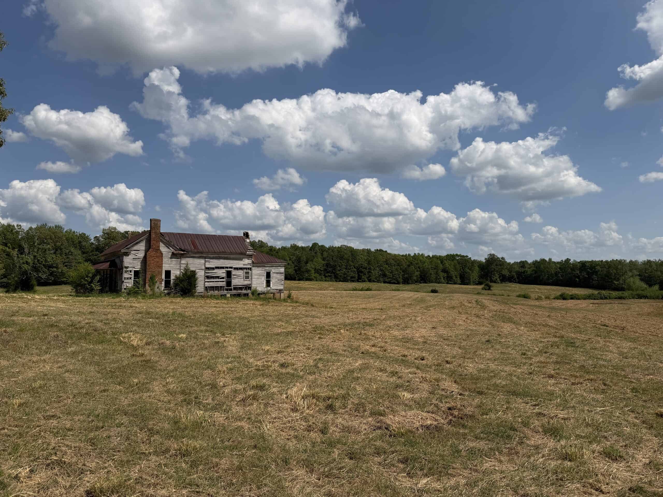 OPEN LAND FOR SALE IN TN, OLD HOUSE, BRANCH, FENCING, DEER & TURKEY HUNTING