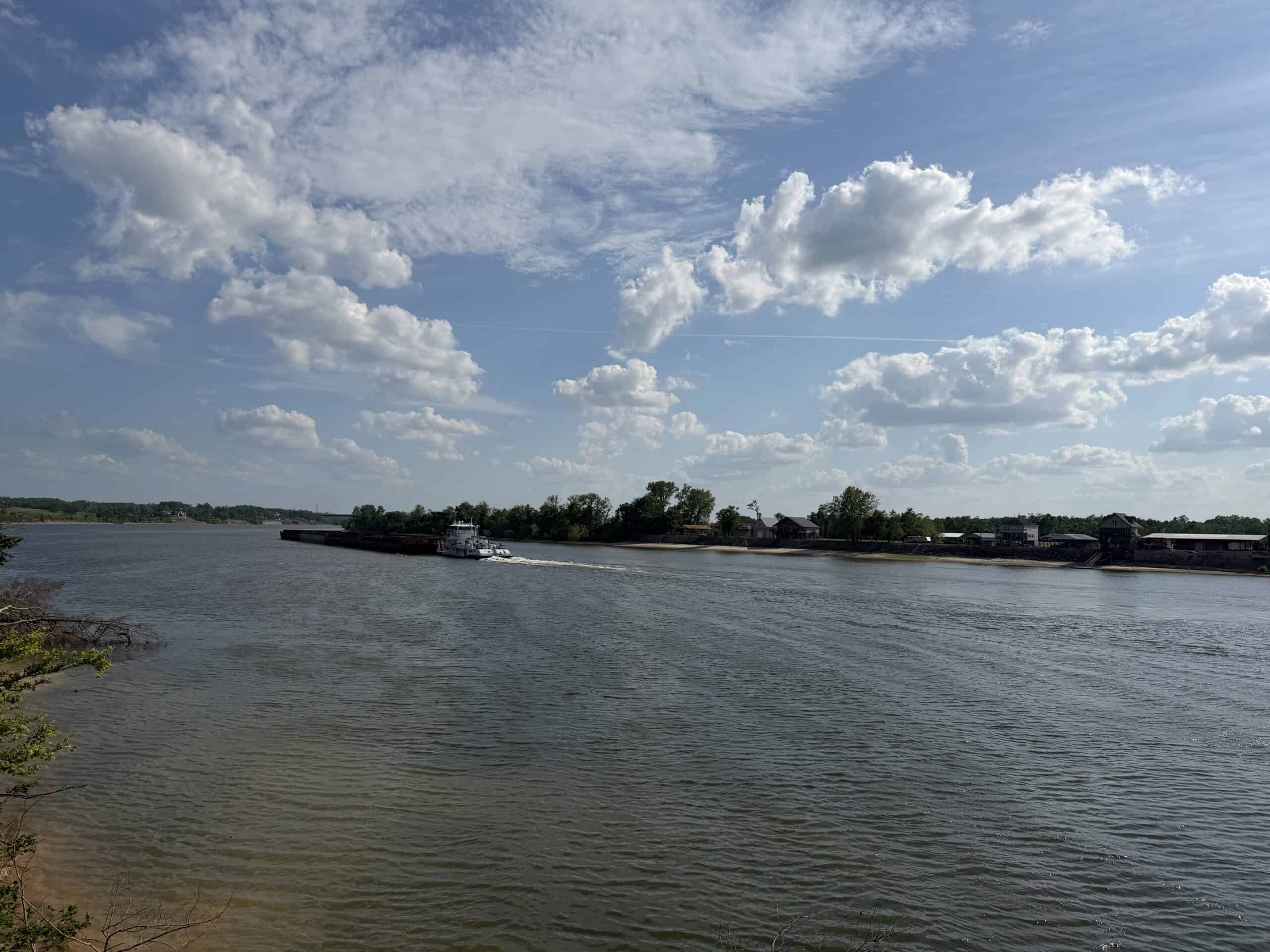 RIVERFRONT LEGACY FARM | 700 ACRES ± | LAND FOR SALE IN TN