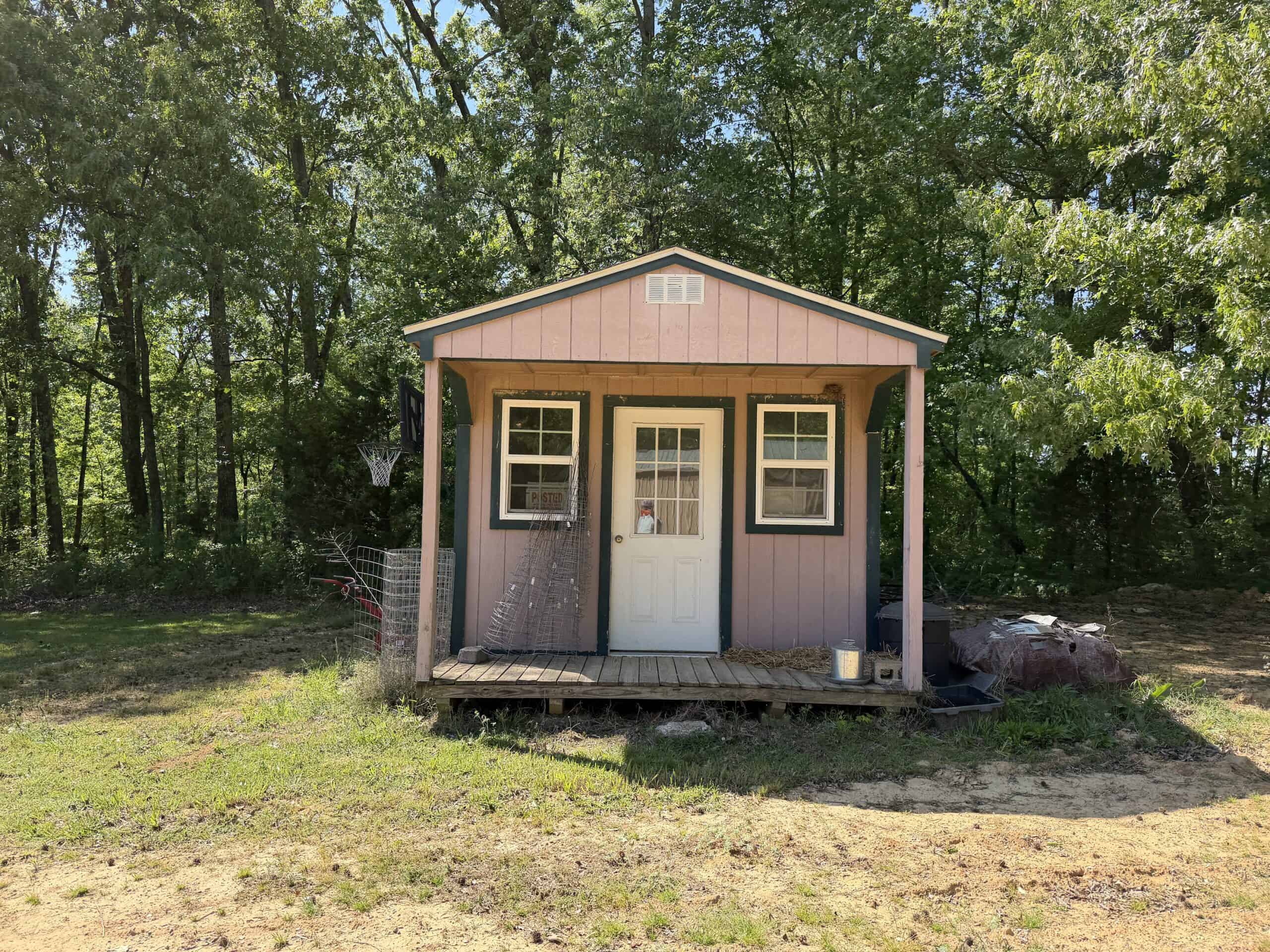PRIVATE COUNTRY HOME FOR SALE IN TN 35 AC SHOP CREEK FIELDS