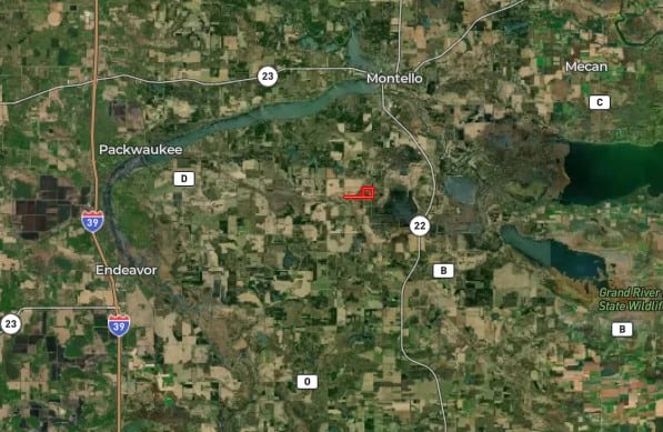 44± Acre Premier Duck and Deer Hunting Property Marquette Cty WI