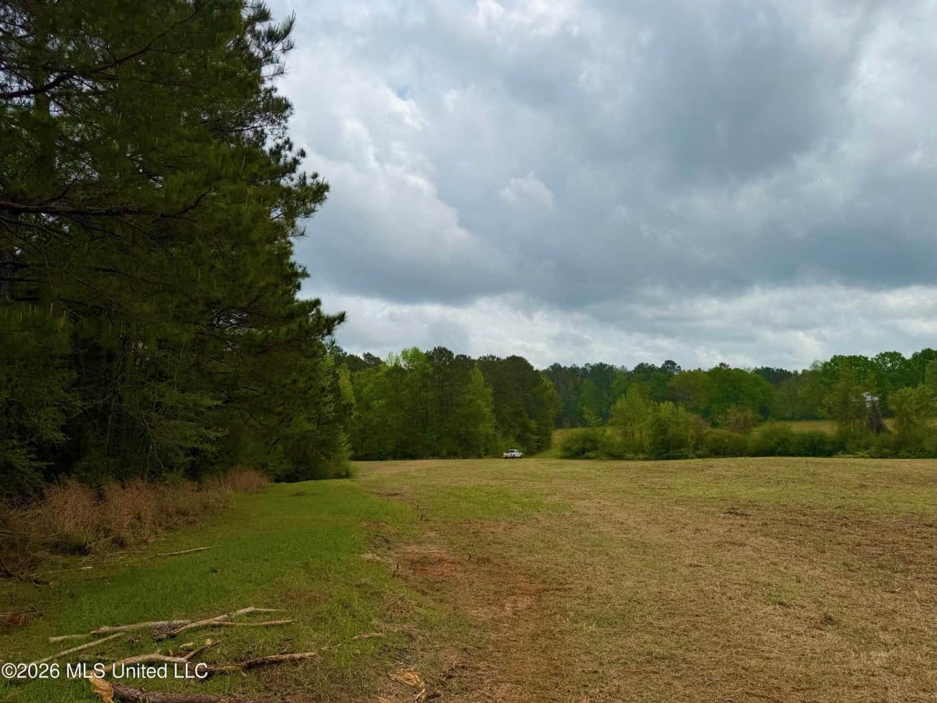 64+- Pastureland West Lincoln School Smithdale MS