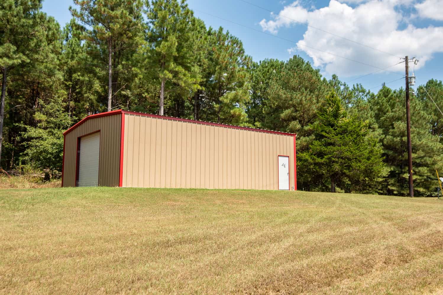 863-Acre Hunting Ranch on the Sabine River near Big Sandy TX