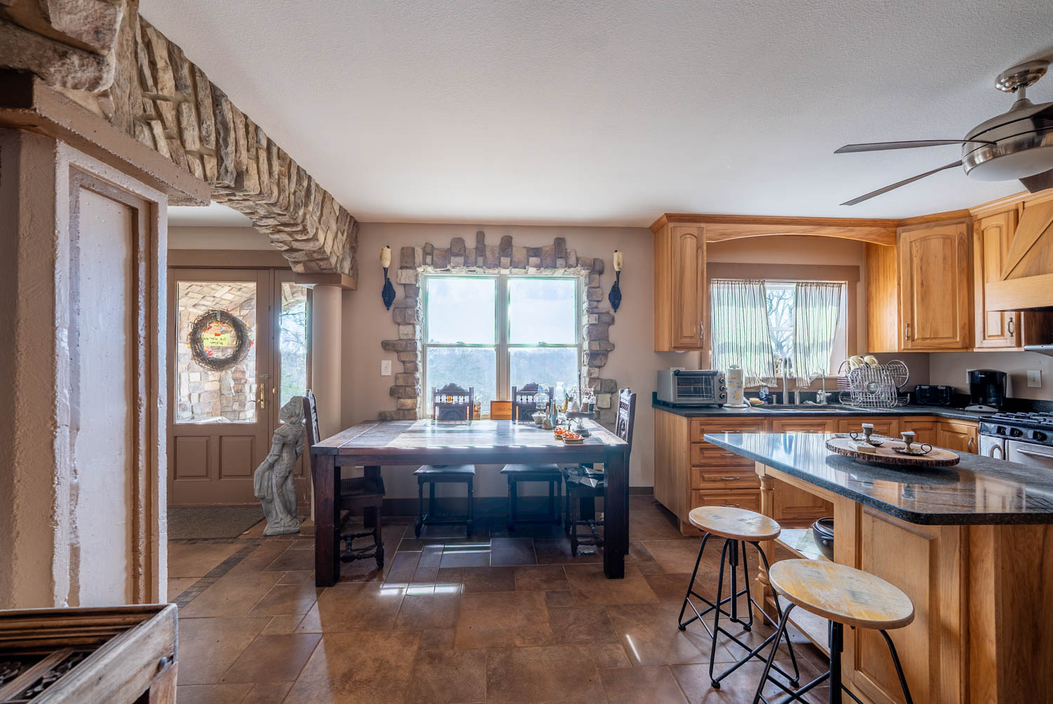 116 Acres of Prime Hunting Land & Unique Castle Style Home