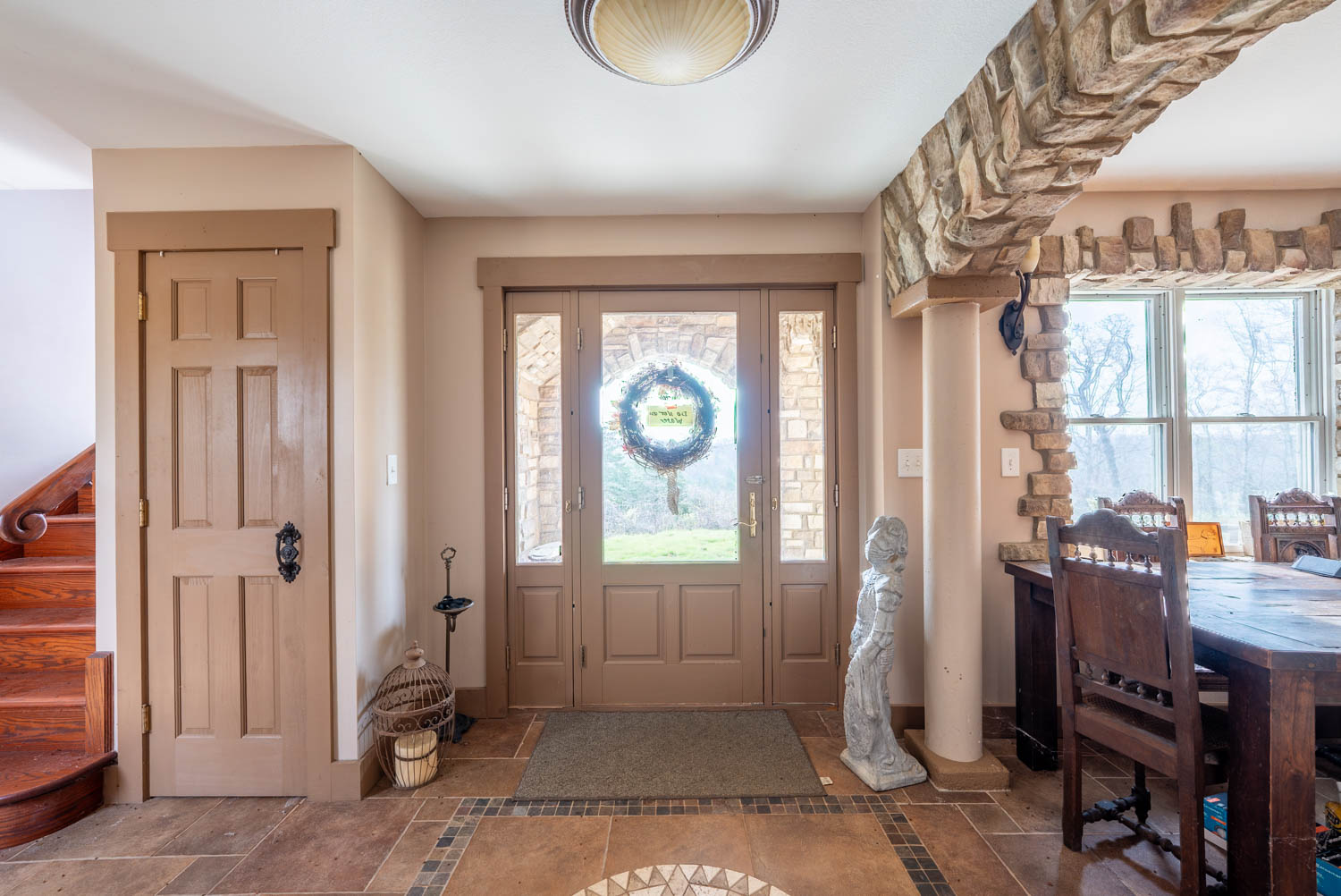 116 Acres of Prime Hunting Land & Unique Castle Style Home