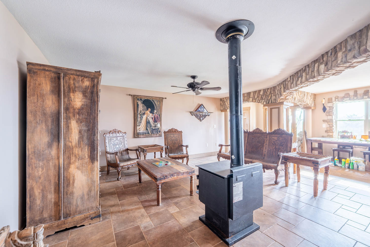 116 Acres of Prime Hunting Land & Unique Castle Style Home