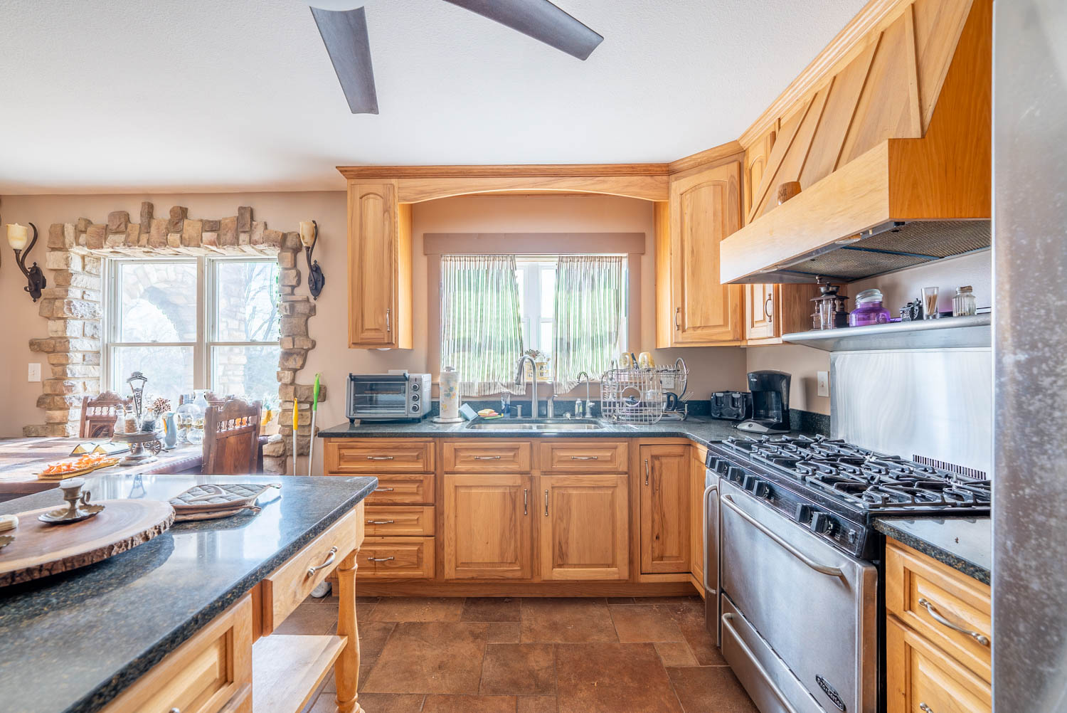 116 Acres of Prime Hunting Land & Unique Castle Style Home