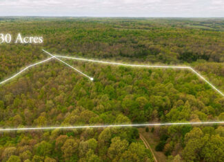 000 Crooked Creek Road, Hartville, MO 65667