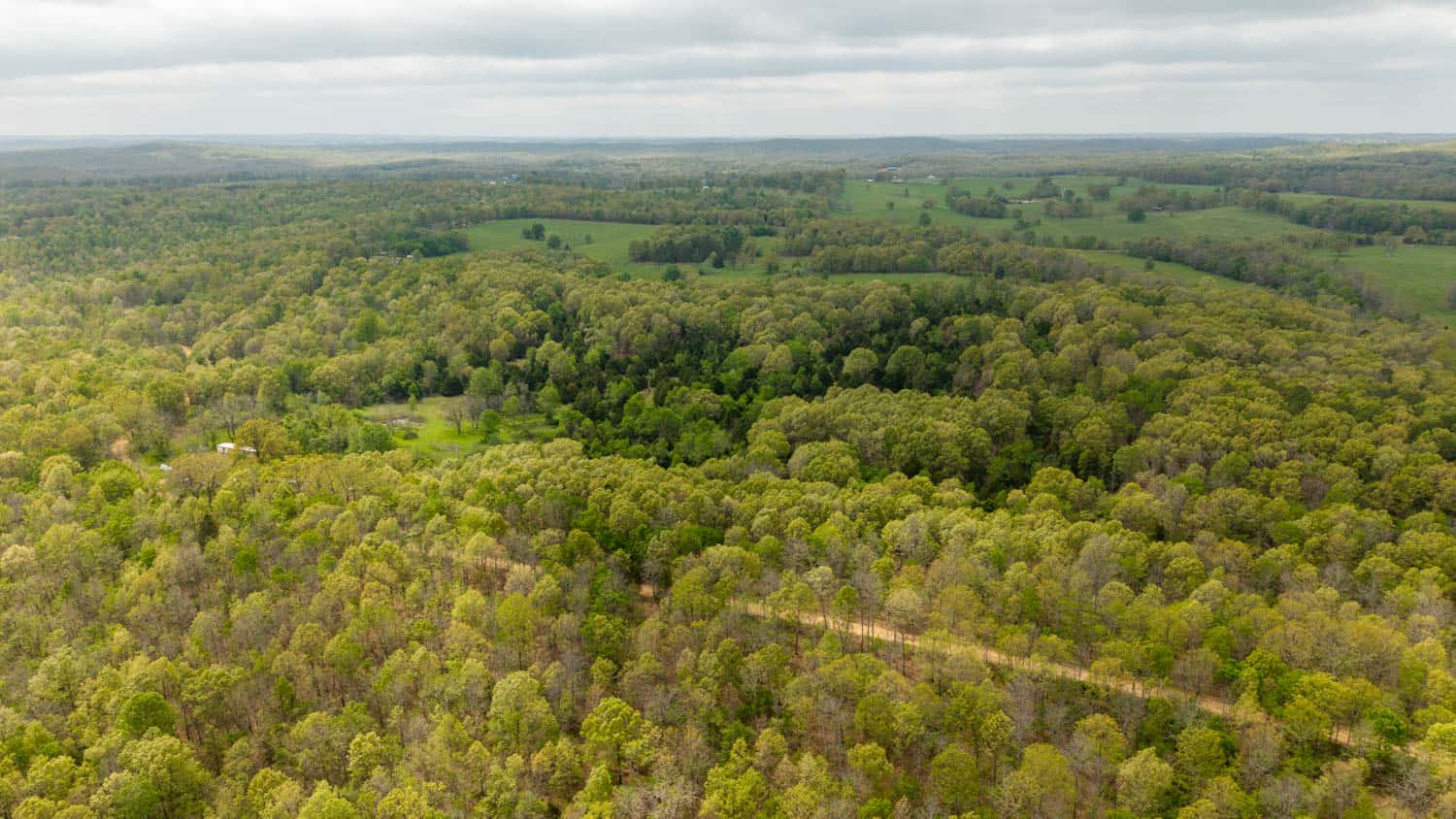 493 County Road 151, Alton, MO