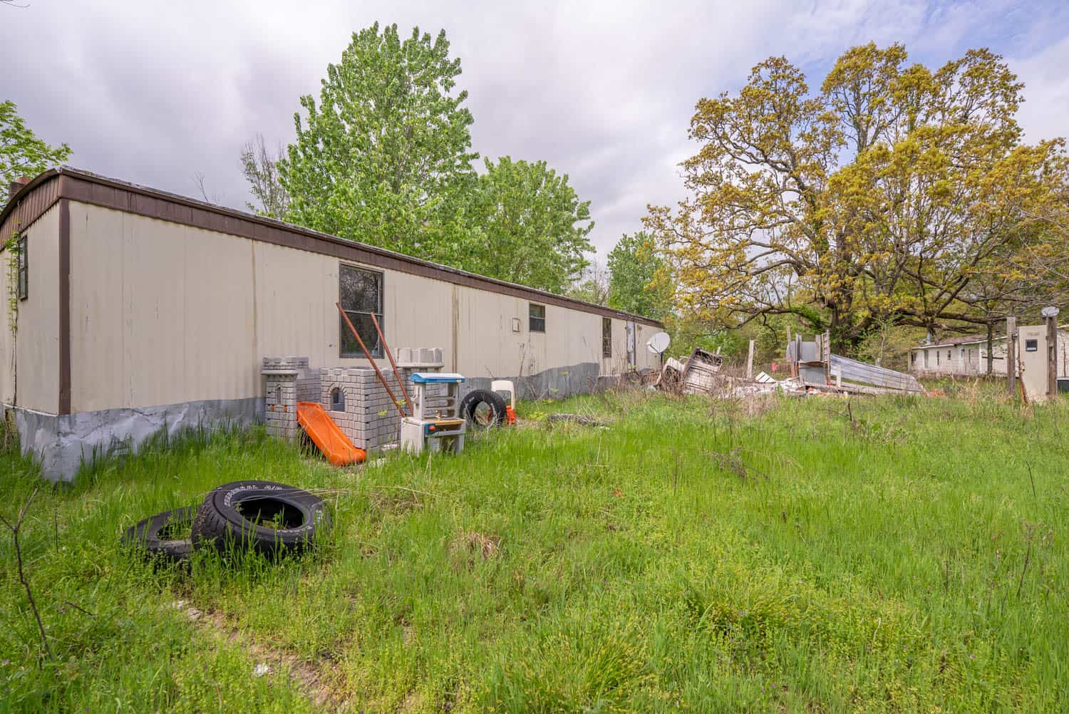 493 County Road 151, Alton, MO