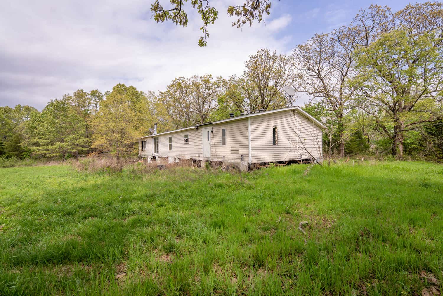 493 County Road 151, Alton, MO