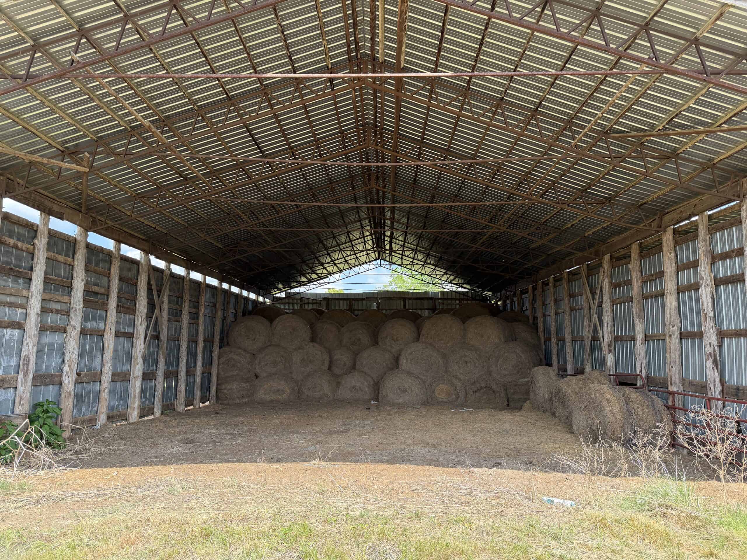 HOBBY FARM FOR SALE IN TN. AMAZING BUILDING SITES WITH VIEWS AND DEER HUNTING LAND FOR SALE IN TENNESSEE.