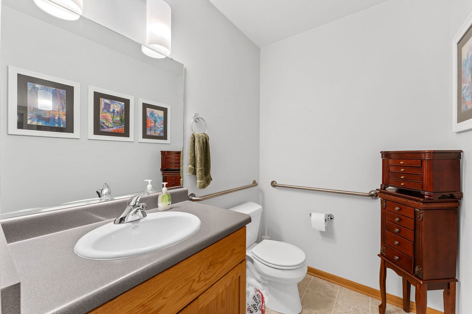 Country Living in Prairie du Sac, WI on 44 Stunning Acres