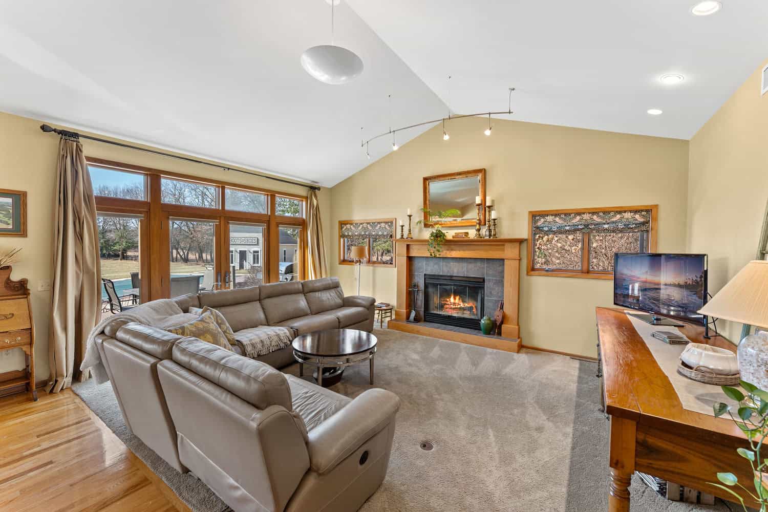 Country Living in Prairie du Sac, WI on 44 Stunning Acres
