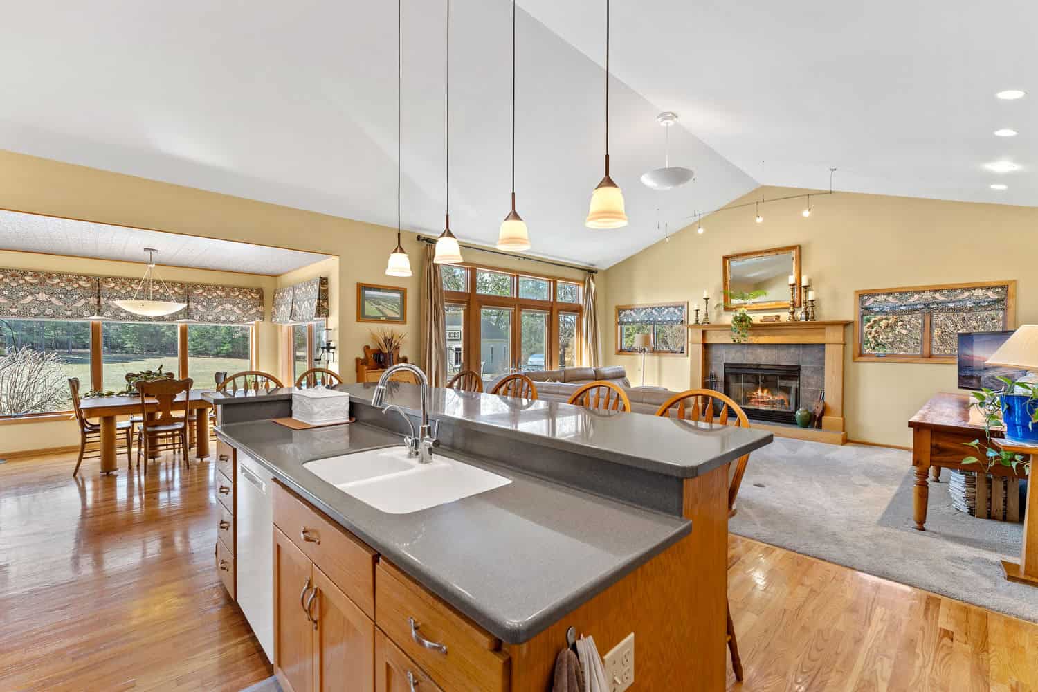 Country Living in Prairie du Sac, WI on 44 Stunning Acres