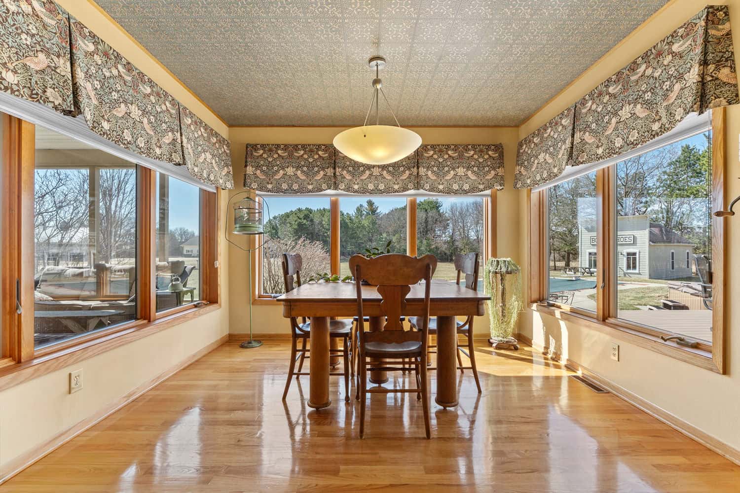 Country Living in Prairie du Sac, WI on 44 Stunning Acres