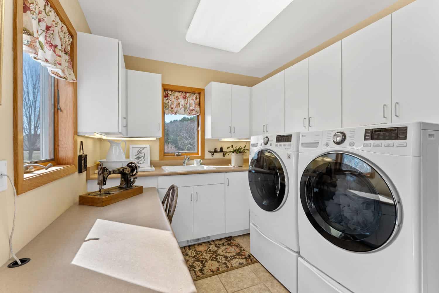 Country Living in Prairie du Sac, WI on 44 Stunning Acres