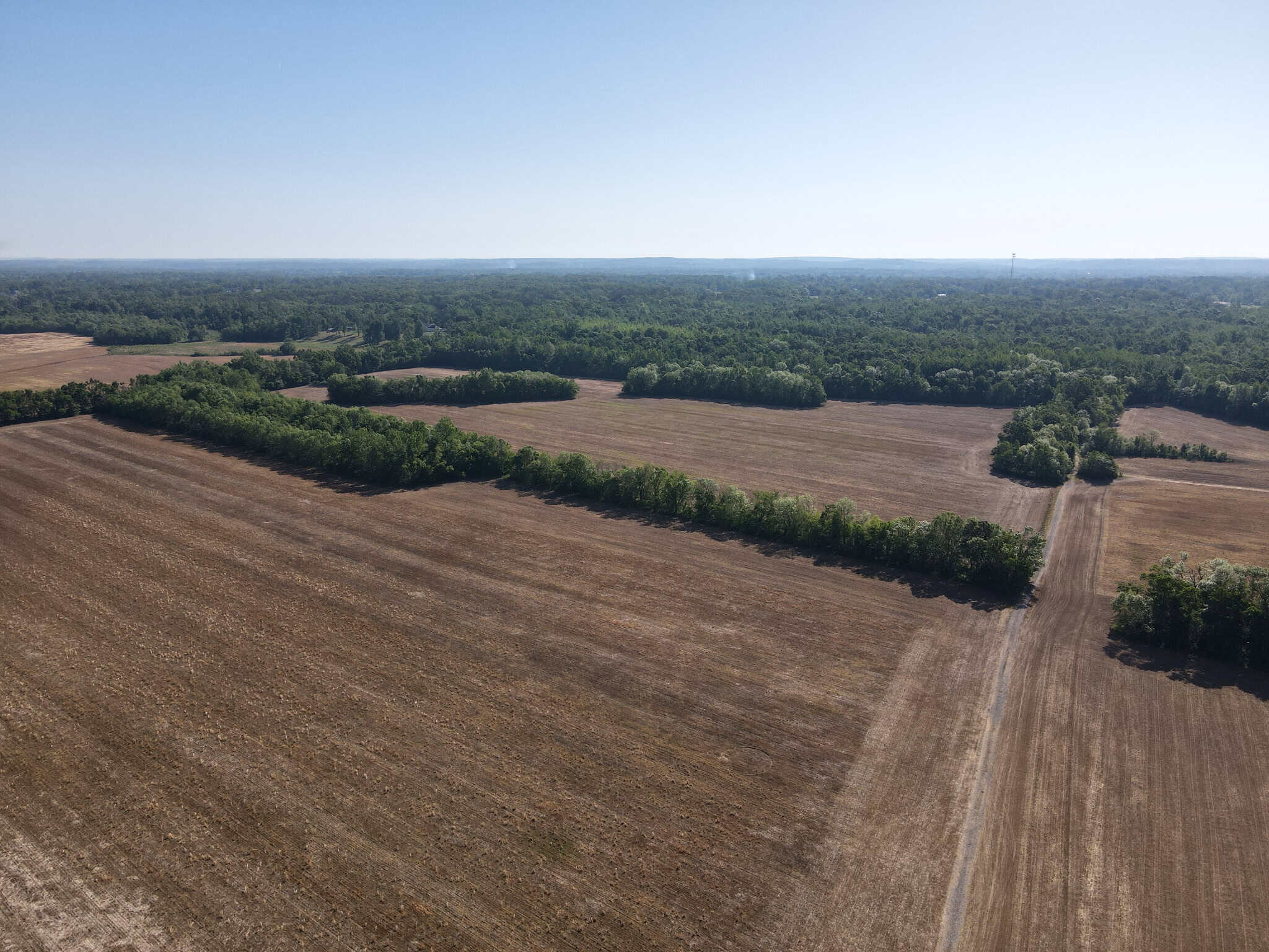 RIVERFRONT LEGACY FARM | 700 ACRES ± | LAND FOR SALE IN TN
