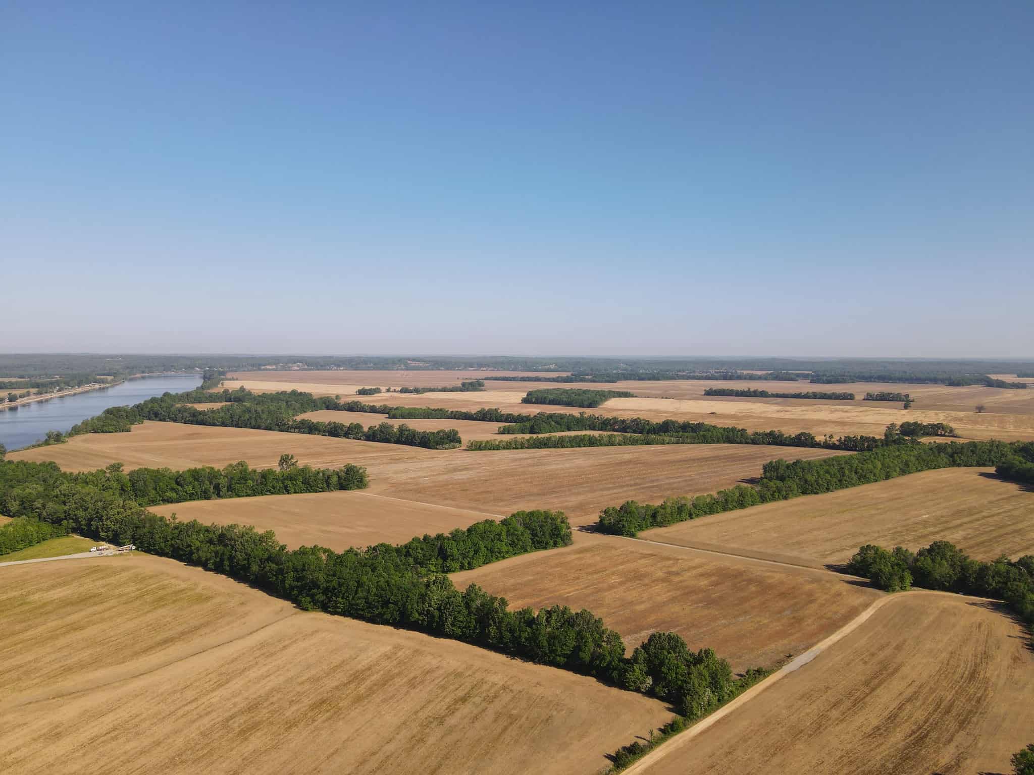 RIVERFRONT LEGACY FARM | 700 ACRES ± | LAND FOR SALE IN TN