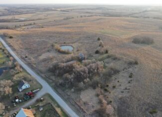 318 Acres m/l – Iowa Hunting & CRP Income Farm